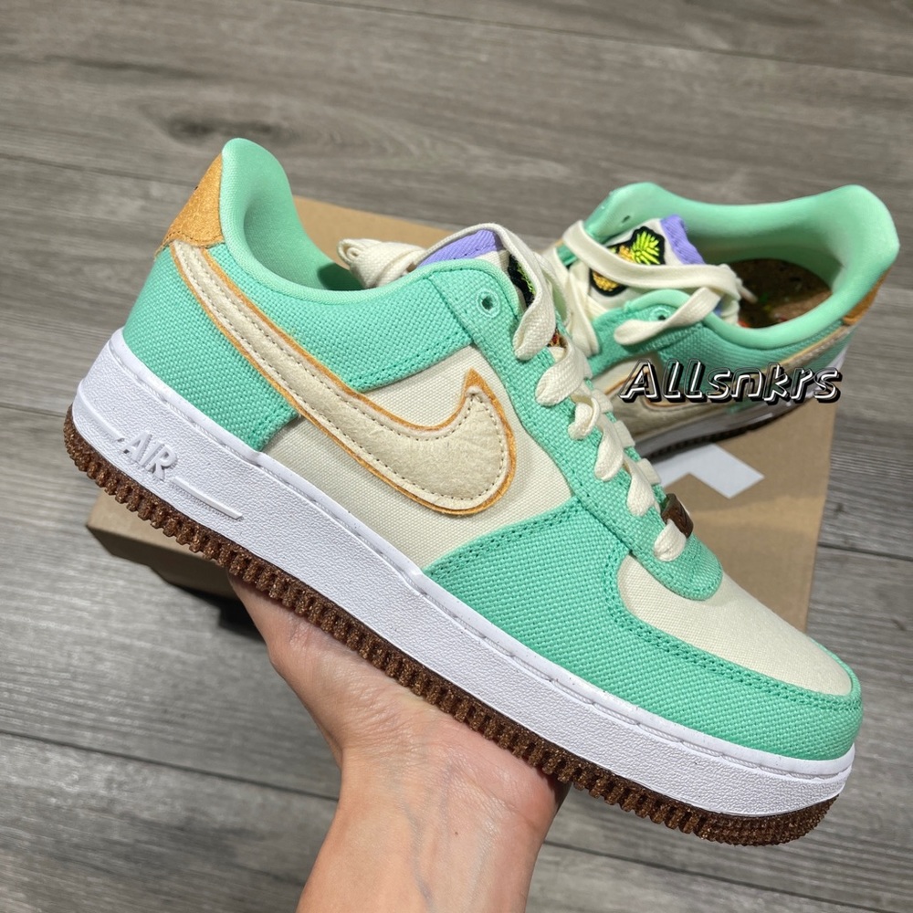 Nike Air Force 1 Womenโs Pineapple ๐ - Picture 1 of 9